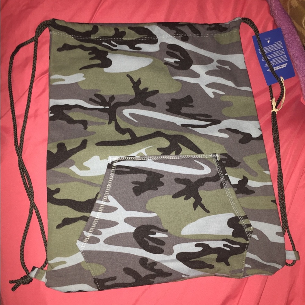 Woodland Camo Sweatshirt Pack